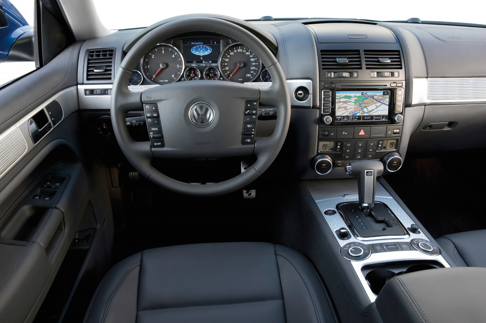 Volkswagen Touareg I (FL) V10 TDI